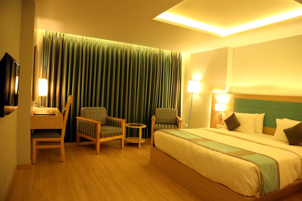 Kvm Hotels Srirangam Tiruchirappalli Luaran gambar