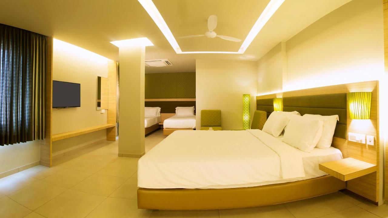 Kvm Hotels Srirangam Tiruchirappalli Luaran gambar